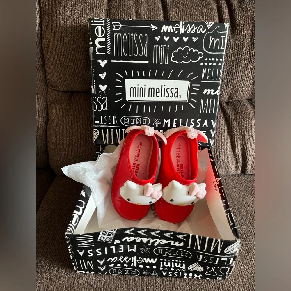 NWT MINI MELISSA Mini Be + Hello Kitty Toddler Sneakers In Red Size 6T